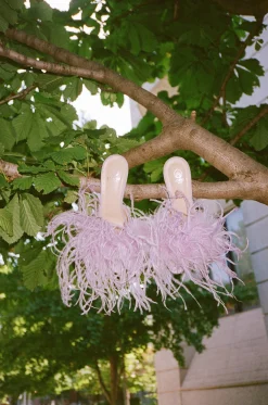 Dusty Lavender Palms Pump