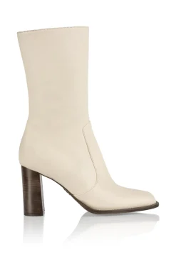 Lauryn Boot In Ivory