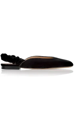 Mia Flat